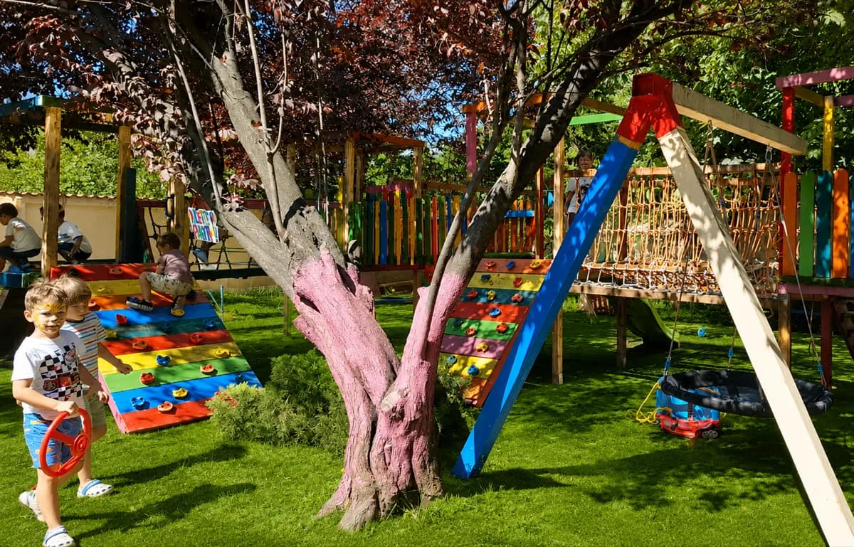 Petreceri de copii la Mica and Kids — grădiniță Popești Leordeni